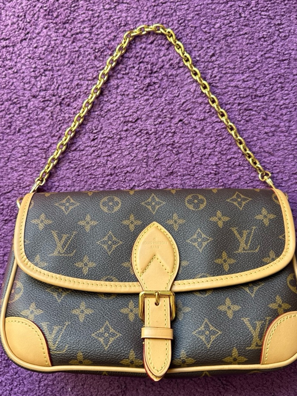 *MUST SELL* Louis Vuitton